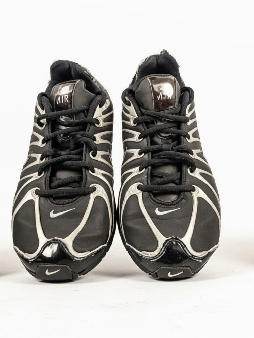 Nike Men’s Black with Silver Accent Athletic Running Shoes